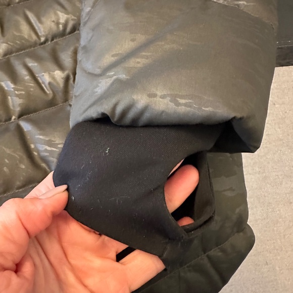 Andrew Marc Womens Green Quilted Down Jacket, Removable Hood - Size Medium - Picture 5 of 10